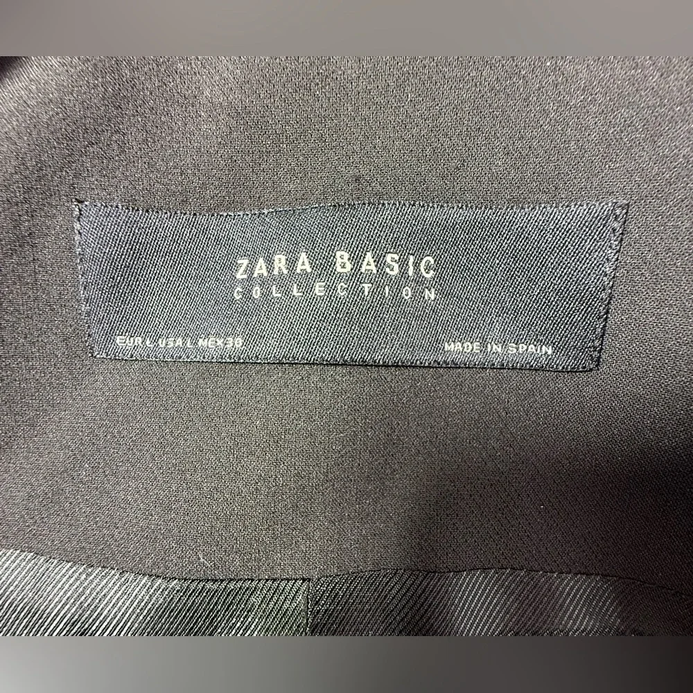 Zara Basic Black Blazer - Picture 10 of 15